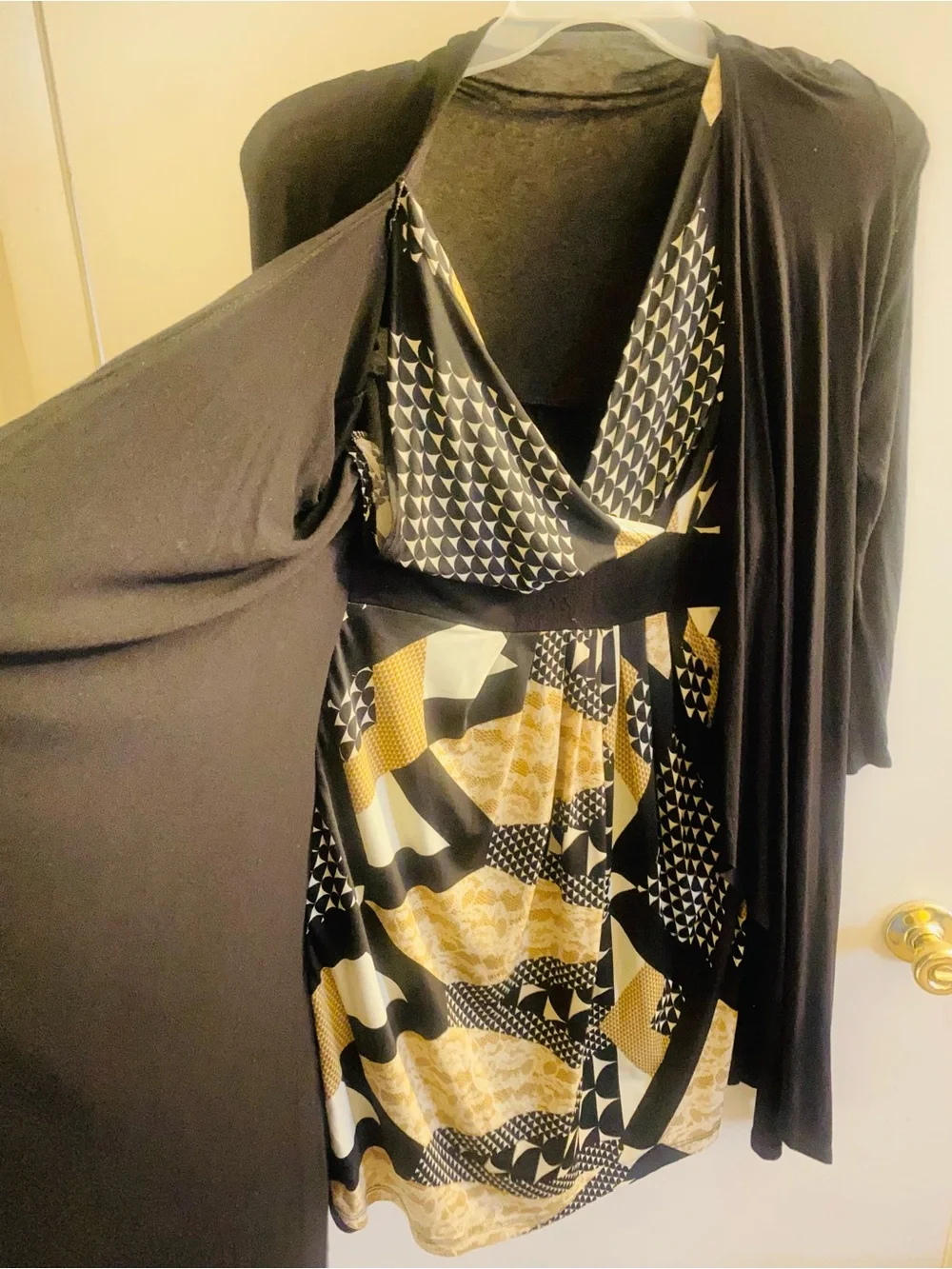 N/A chic black